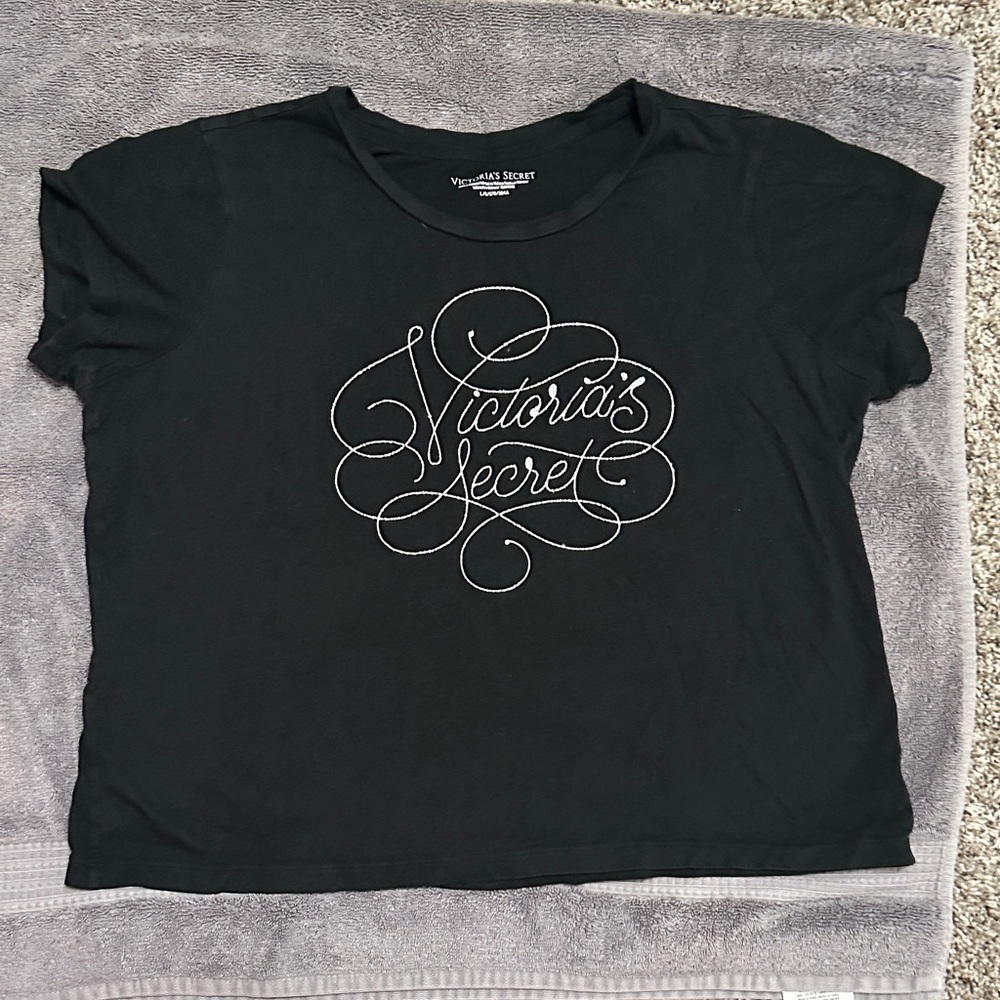 Victoria's Secret Graphic Logo Short Sleeve T-Shirt Black
